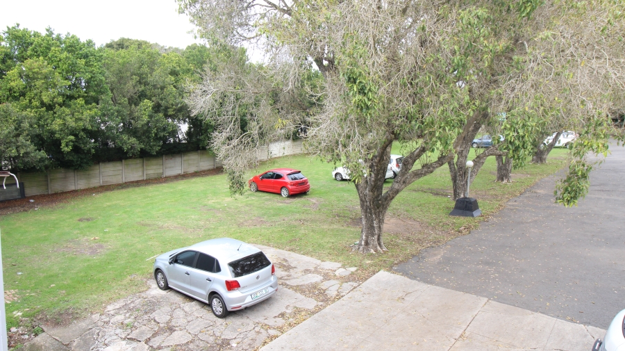 1 Bedroom Property for Sale in Cambridge Eastern Cape